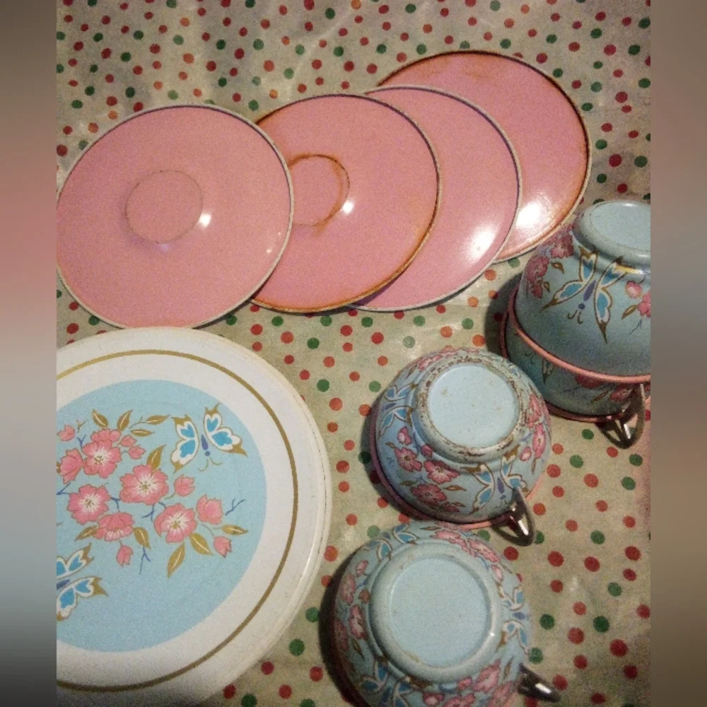 Vintage Metal Toy Dishes Dollhouse Pink Flower Butterfly